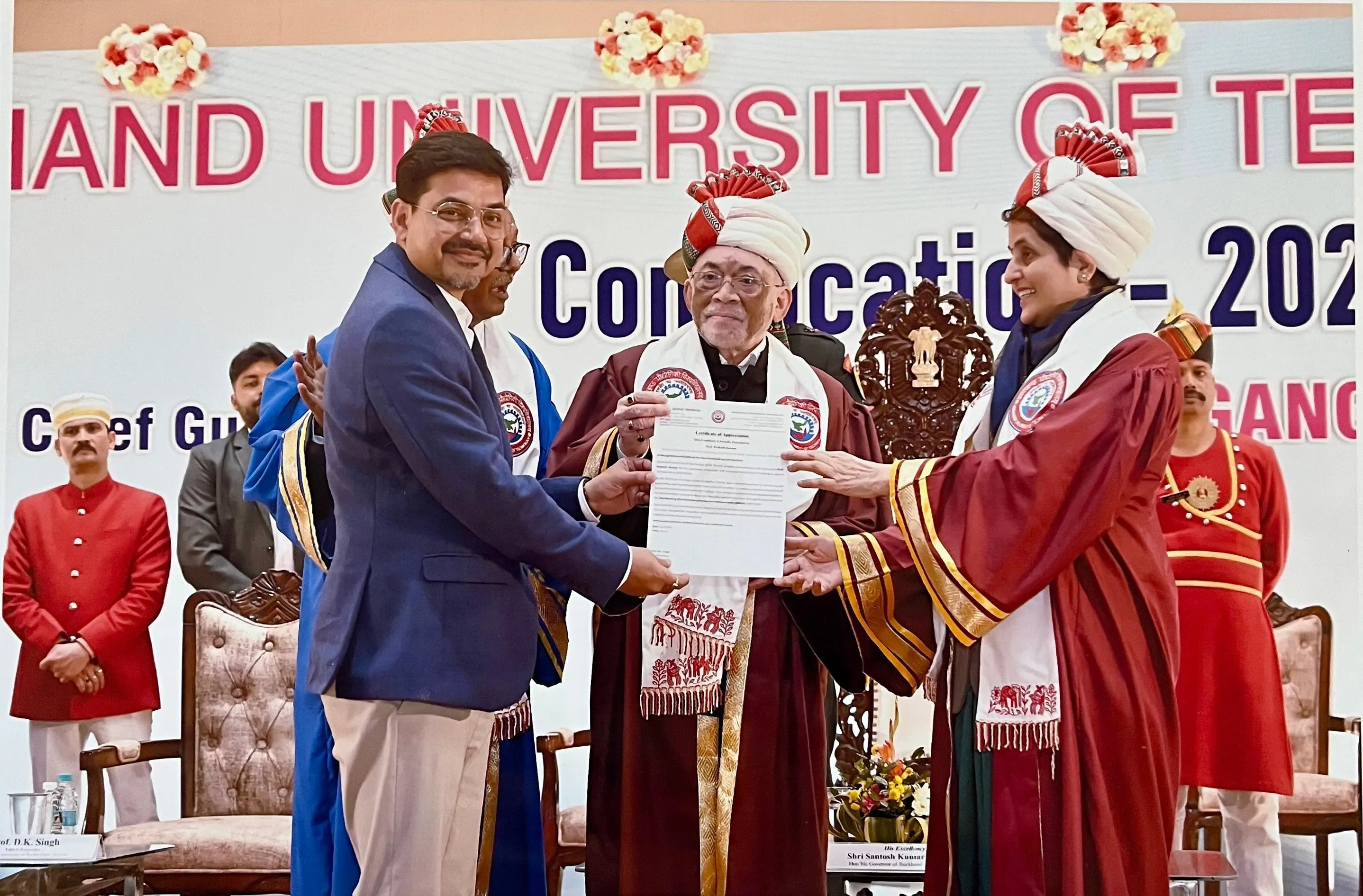 President Prof. Prakash recognised for Excellence by Governer, Govt. of Jharkhand.